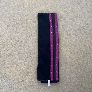 Lululemon Customizable Snap Scarf